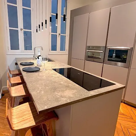 Apartment Honore *