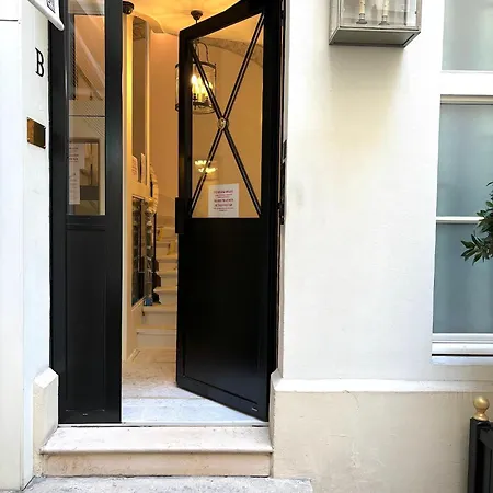 Apartment Honore *